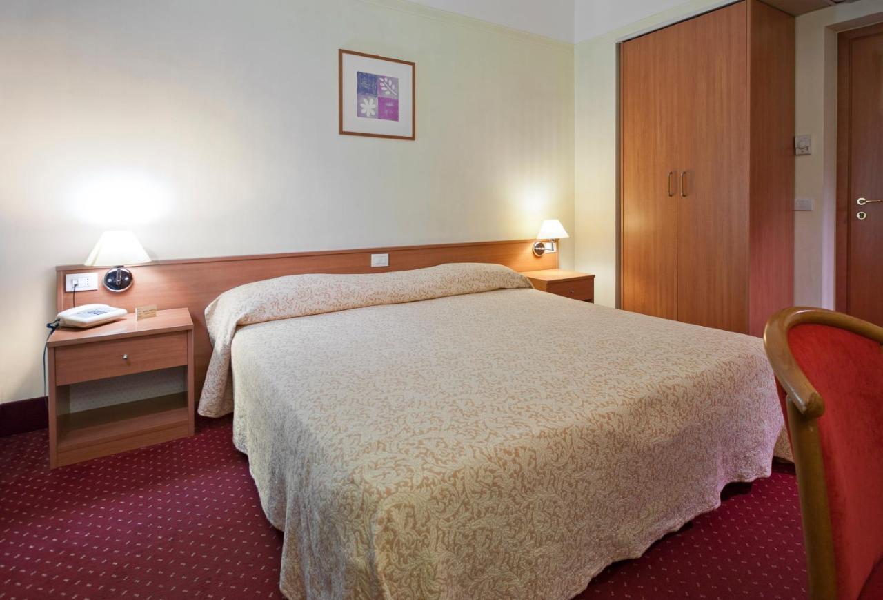 Hotel Fortuna Ancona Exterior photo